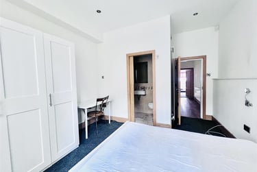 2 bed flat, Castle Boulevard, Lace Market, Nottingham, NG71FE - Image 5